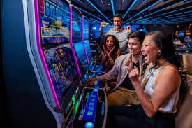 513 slots ကာစီနို Live Dealer Table Games မြန်မာ